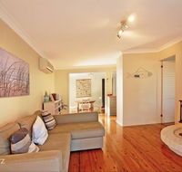 Hayes Beach House - Accommodation Tasmania
