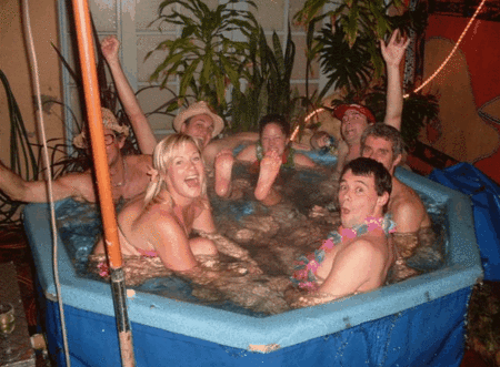 The Pirates Backpackers - Accommodation Tasmania 5