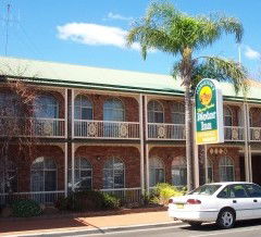 Hamiltons Henry Parkes - Accommodation Tasmania 2