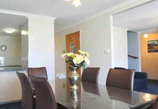 Alanvale Apartments & Motor Inn - Accommodation Tasmania 1