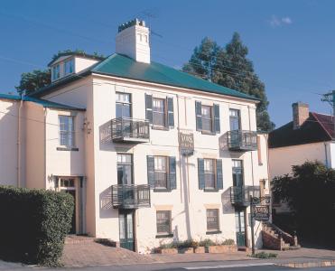 Apartments At York Mansions - Accommodation Tasmania 1