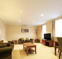 Lake Inn Ballarat - Accommodation Tasmania