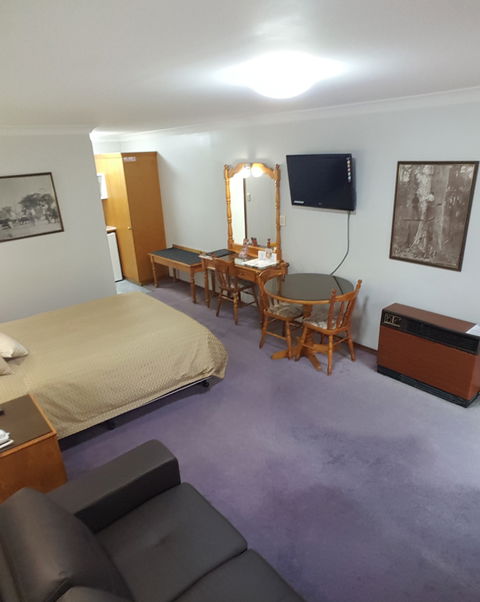 Sandstock Motor Inn - Accommodation Tasmania 1