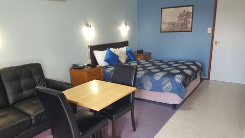 Sandstock Motor Inn - Accommodation Tasmania 3