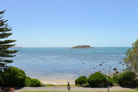 Breeze At The Bay - Accommodation Tasmania 1