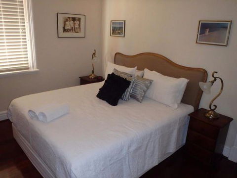 Fremantle Bed And Breakfast - Accommodation Tasmania 0