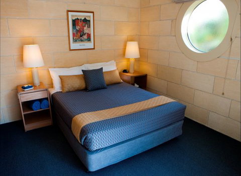 Portside Motel - Accommodation Tasmania 1