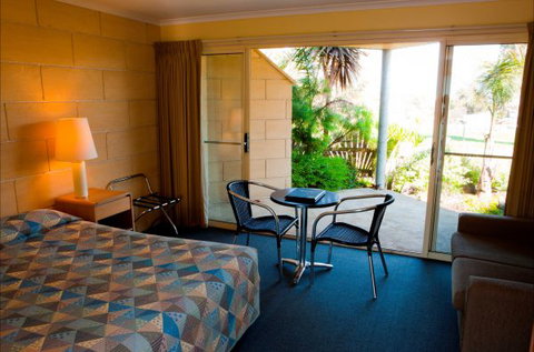 Portside Motel - Accommodation Tasmania 3