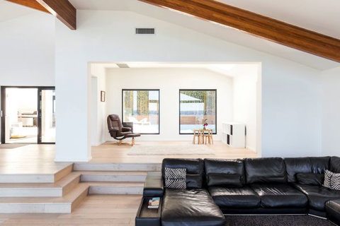 Alexandria House - Accommodation Tasmania 8