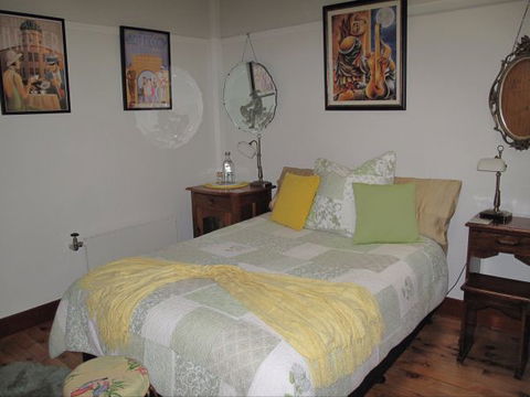 B&B Wodonga - Art Deco Accommodation - Accommodation Tasmania 3