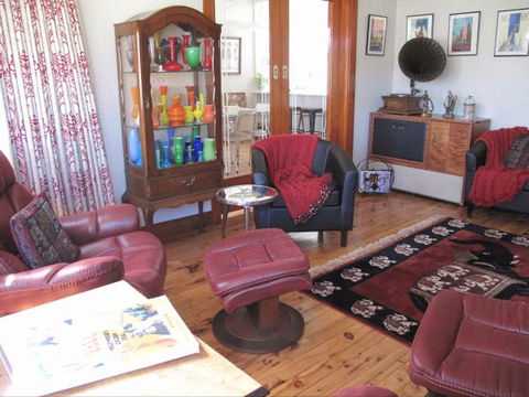 B&B Wodonga - Art Deco Accommodation - Accommodation Tasmania 6