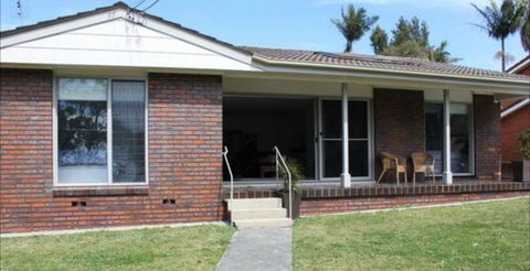 Barfleur Beach House - Accommodation Tasmania 0