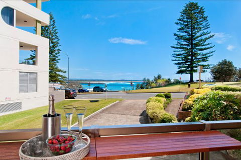 Beauty At The Beach - Accommodation Tasmania 0