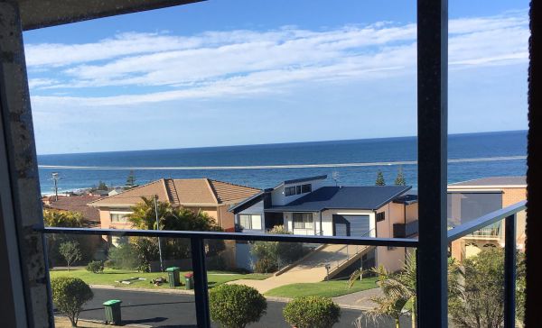 Akolele ACT Accommodation Tasmania