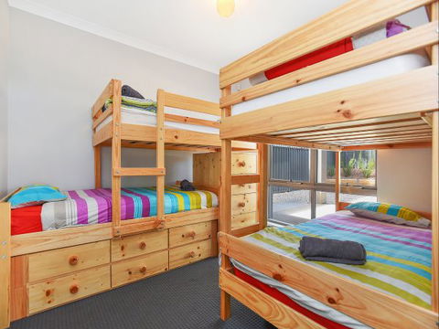 BEAUMONT HOUSE - Accommodation Tasmania 7