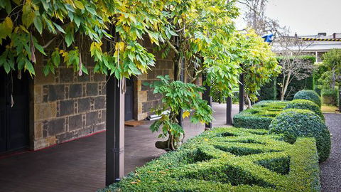 Kyneton Old Rectory - Accommodation Tasmania 4