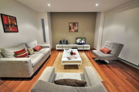 La Loft Apartments - Accommodation Tasmania 3