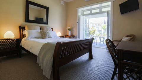 Merewether Beach House B And B - Accommodation Tasmania 1