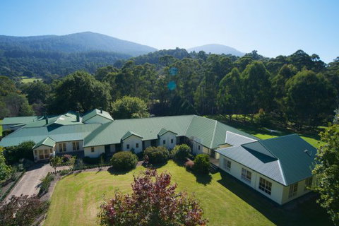 Oscar's On The Yarra - Accommodation Tasmania 0