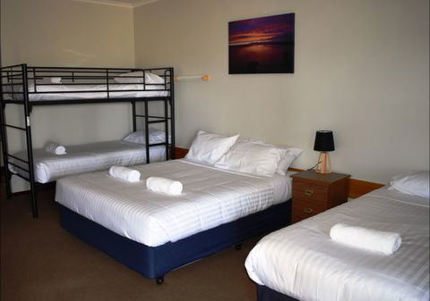 Port Albert Motel - Accommodation Tasmania 6