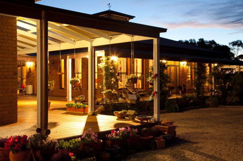 Sanctuary@Waratah - Accommodation Tasmania 1