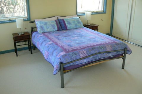 Sandy Point Beach Escape - Accommodation Tasmania 5