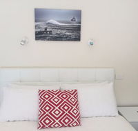 Springtide Studio Apartments - Accommodation Tasmania