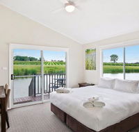 The Lakehouse at 201 - Accommodation Tasmania