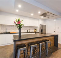 The Bright House - Accommodation Tasmania