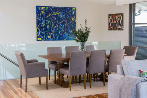 Trumper Loft - Accommodation Tasmania 2