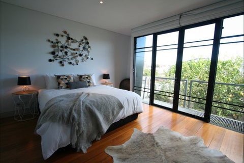 Two Five Zero / Richmond - Accommodation Tasmania 0