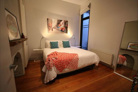 Two Five Zero / Richmond - Accommodation Tasmania 5