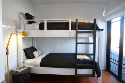 Two Five Zero / Richmond - Accommodation Tasmania 6