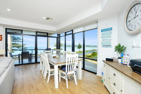 63A Franklin Parade, Encounter Bay - Accommodation Tasmania 3