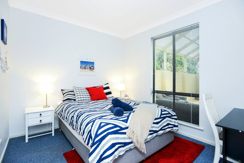 63A Franklin Parade, Encounter Bay - Accommodation Tasmania 7