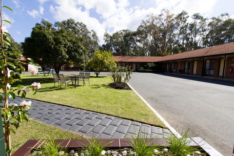 Advance Motel - Accommodation Tasmania 7