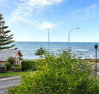 Ariadne - A Hop Skip and a Jump to the Beach with Sea Views - Accommodation Tasmania