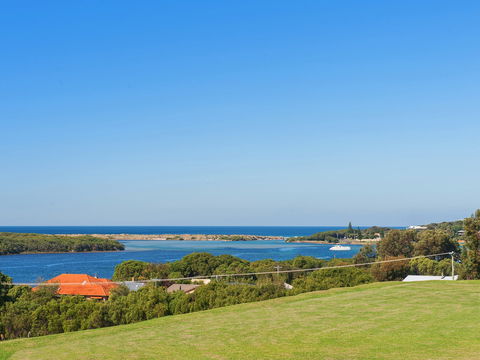 Augusta Hotel Motel - Accommodation Tasmania 1