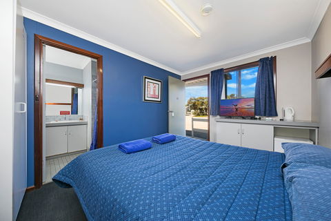 Border Village Roadhouse - Accommodation Tasmania 6