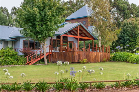 Chimes Spa Retreat - Accommodation Tasmania 4
