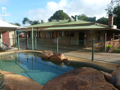 Curtain Fig Motel Yungaburra - Accommodation Tasmania 0