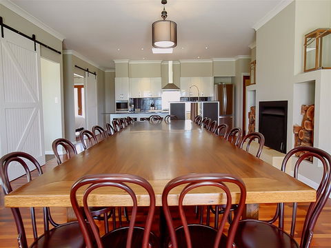 Degen Estate - Accommodation Tasmania 3