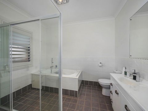 Degen Estate - Accommodation Tasmania 8