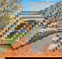 Grandview Accommodation - The Elm Tree Apartments - Accommodation Tasmania