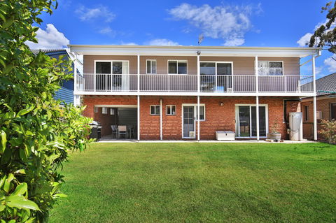 Sandbar - Accommodation Tasmania 0