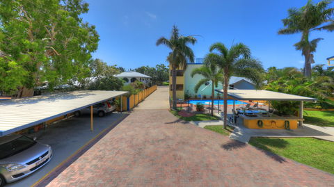 Sky View Units - Accommodation Tasmania 4