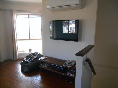 The Breezeway - Accommodation Tasmania 3