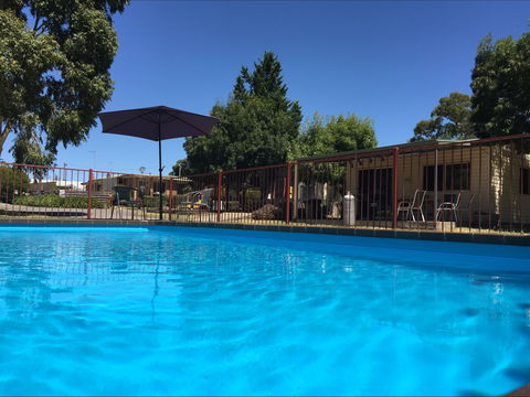 Acacia Caravan Park And Holiday Units - Accommodation Tasmania 2
