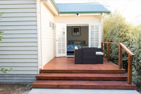 A Coonawarra Experience - Accommodation Tasmania 2