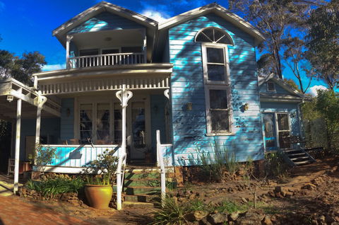 Blue Peace: Blue Mountains Home - Accommodation Tasmania 0